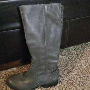 Gray Life Stride Boots
